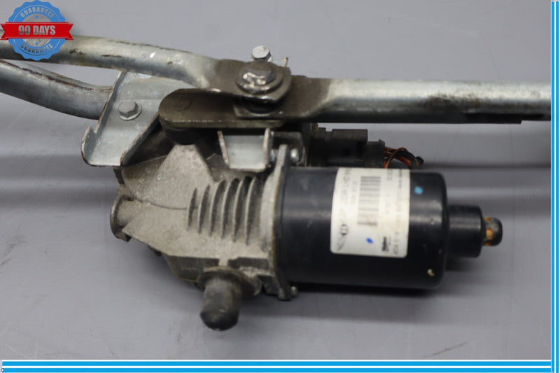 Load image into Gallery viewer, 03-18 Bentley Continental GTC GT Windshield Wiper Motor w/Linkage Oem
