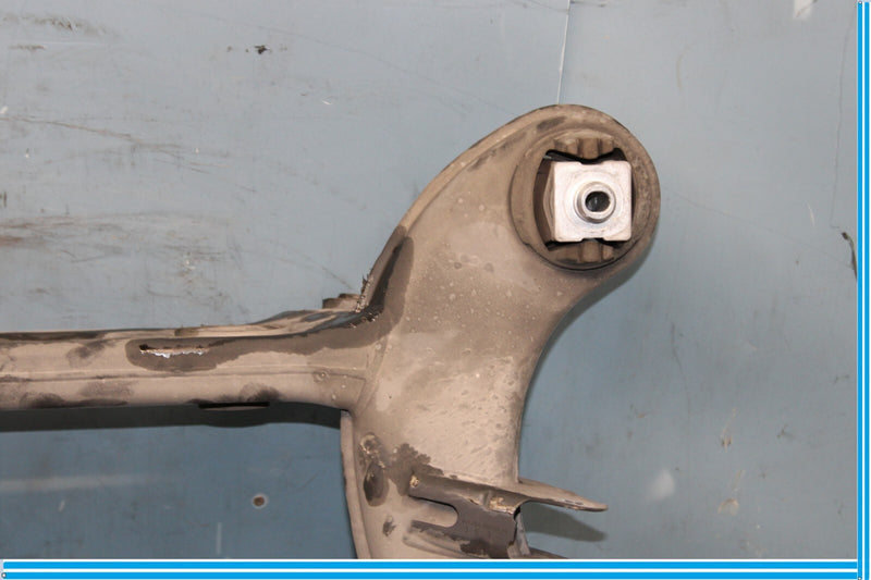 Load image into Gallery viewer, 10-16 Mercedes W212 E350 RWD REAR SUBFRAME CROSSMEMBER OEM 2123506704
