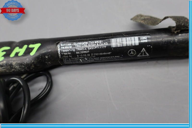 Load image into Gallery viewer, 07-14 Mercedes CL550 CL600 W216 Front Left Driver Side Seat Belt Buckle Oem
