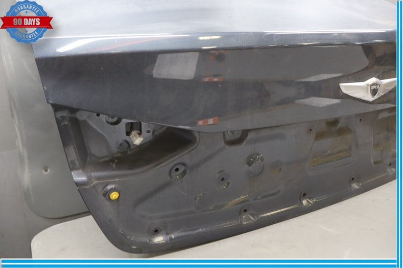 Load image into Gallery viewer, 15-16 Hyundai Genesis Rear Trunk Lid Panel Assembly 69200-B1020 Oem

