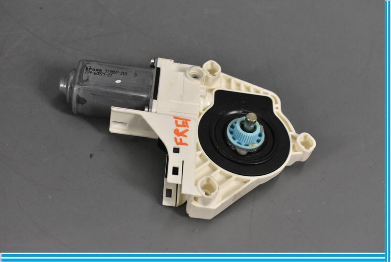 Load image into Gallery viewer, 11-14 Volkswagen VW Touareg Front Right Side Door Window Regulator Motor Oem
