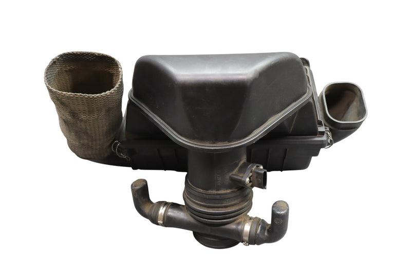 Load image into Gallery viewer, 04-08 Maserati Quattroporte M139 4.2L Air Intake Cleaner Filter Housing Box Oem
