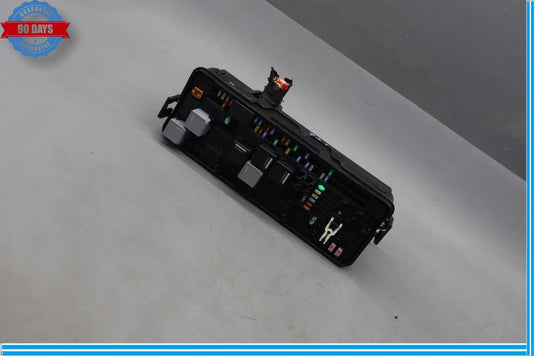 14-17 Land Range Rover Sport Rear Fuse Relay Junction Fuse Box Oem