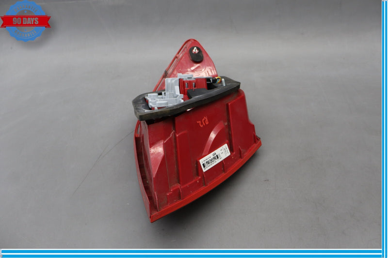 Load image into Gallery viewer, 12-14 Mercedes W204 C250 C300 Right Passenger Side Tail Light Taillight Lamp Oem
