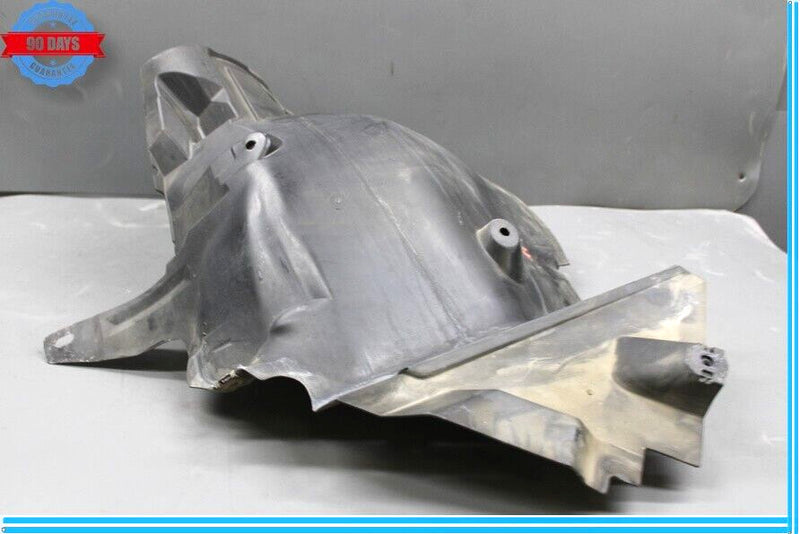Load image into Gallery viewer, 08-11 Mercedes W204 C300 C350 Front Right Side Fender Liner Splash Guard Oem
