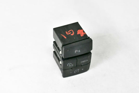 07-09 AUDI Q7 4L VALET / TRIP / ODOMETER RESET SWITCH OEM