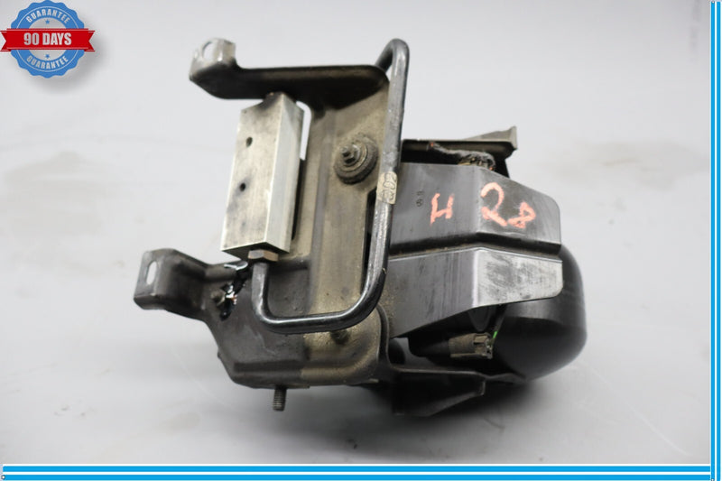 Load image into Gallery viewer, 03-06 Mercedes R230 SL500 Front / Rear Hydraulic Suspension Valve Block Oem
