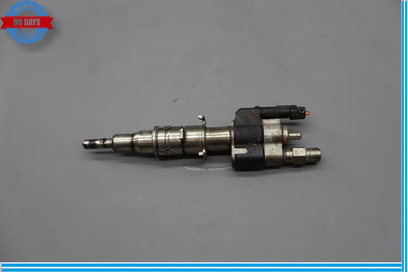 Load image into Gallery viewer, 07-17 BMW 750Li 750Li xDrive Engine Motor Fuel Injection Injector 7585261 Oem
