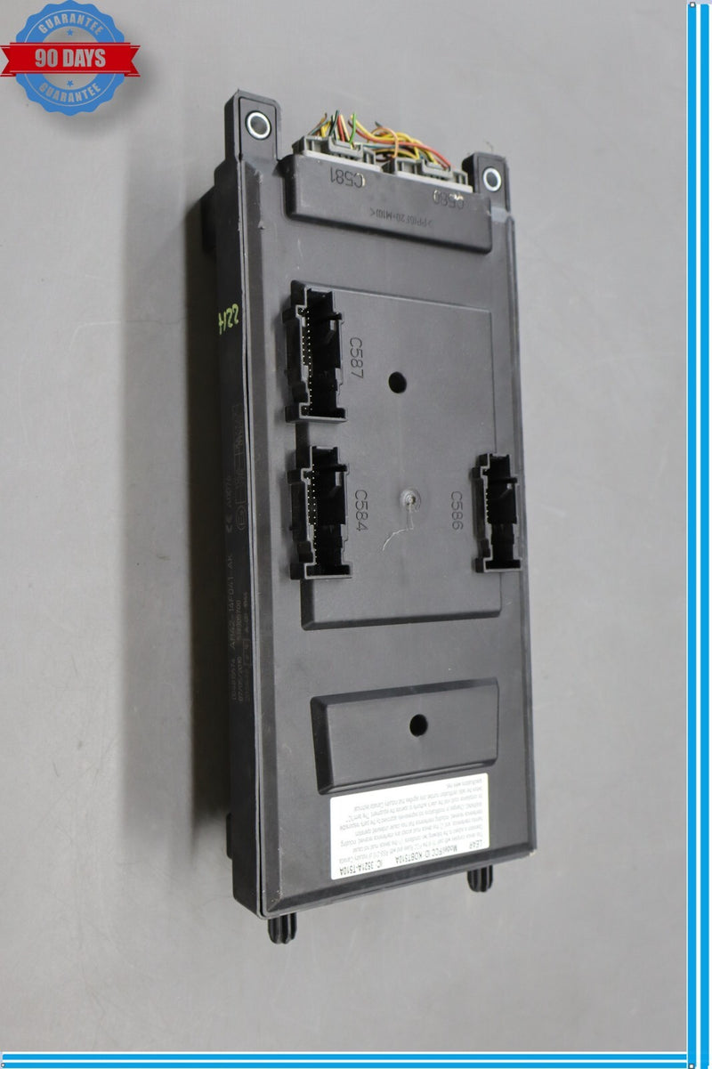 Load image into Gallery viewer, 10-12 Land Rover Range Rover L322 Dashboard Relay Fuse Box AH4214F041AJ Oem

