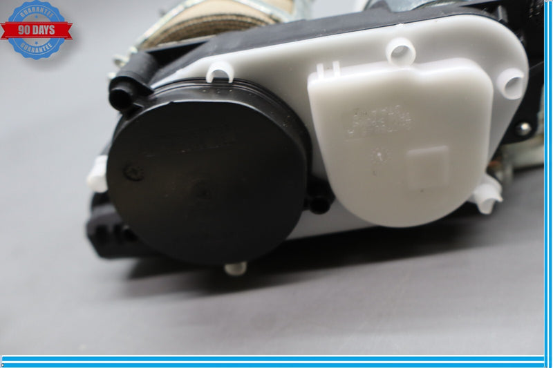 Load image into Gallery viewer, 12-19 Mercedes GL450 GL550 X166 Front Left Side Seat Belt Seatbelt Retractor Oem
