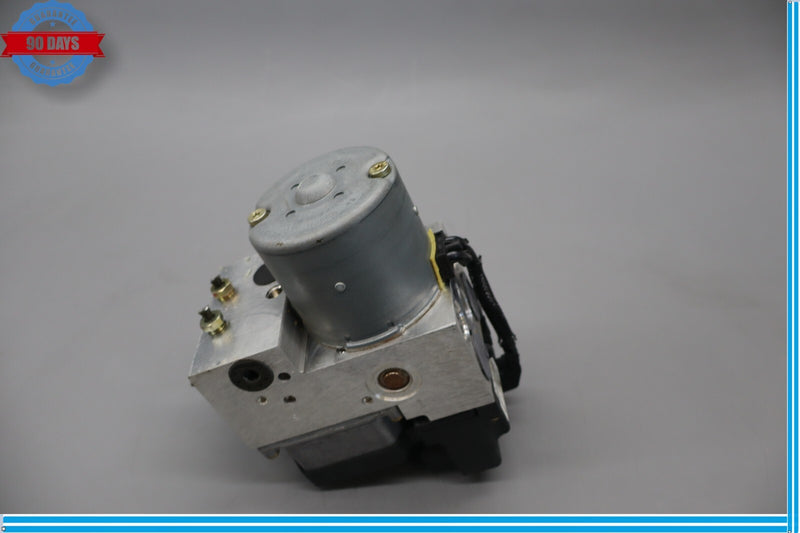 Load image into Gallery viewer, 00-04 Porsche Boxster ABS Pump Anti-Lock Hydraulic Brake Oem
