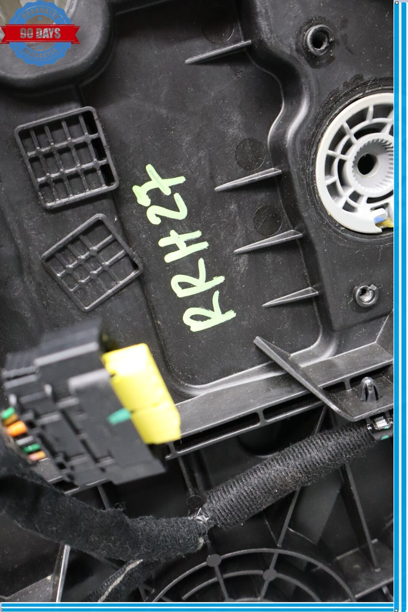 Load image into Gallery viewer, 15-20 Hyundai Genesis Rear Right Passenger Side Door Window Regulator Panel Oem
