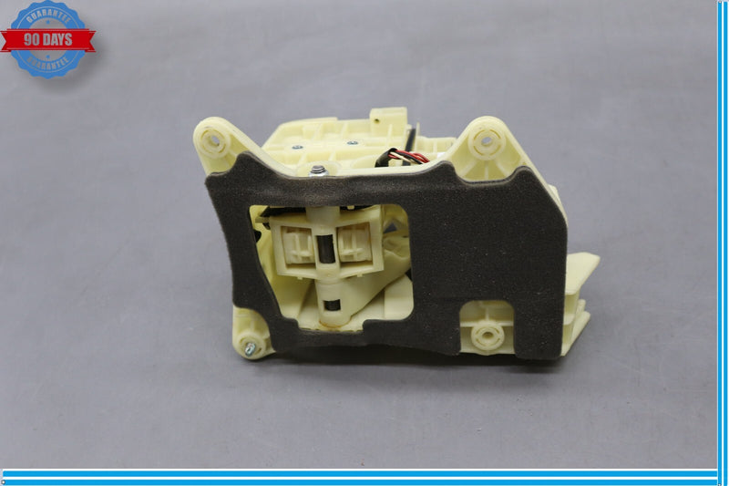 Load image into Gallery viewer, 09-14 Hyundai Equus SIG Auto Gear Shifter Floor Selector Shift knob Lever Oem
