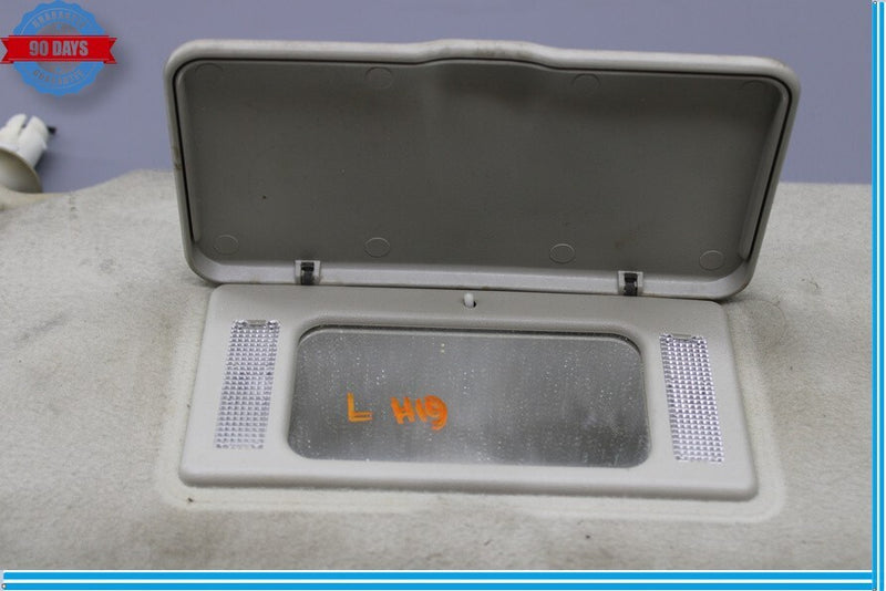 Load image into Gallery viewer, 03-07 HUMMER H2 Front Left Driver Side Sunvisor Sun Visor W/ Vanity Mirror Oem
