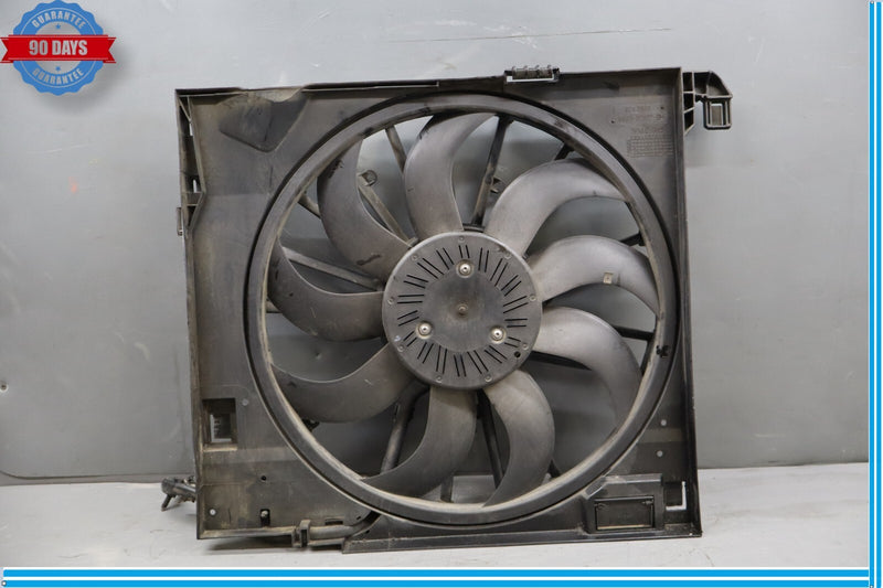 Load image into Gallery viewer, 10-15 Jaguar XJL XJ X351 Engine Motor Radiator Cooling Fan W/ Shroud Oem
