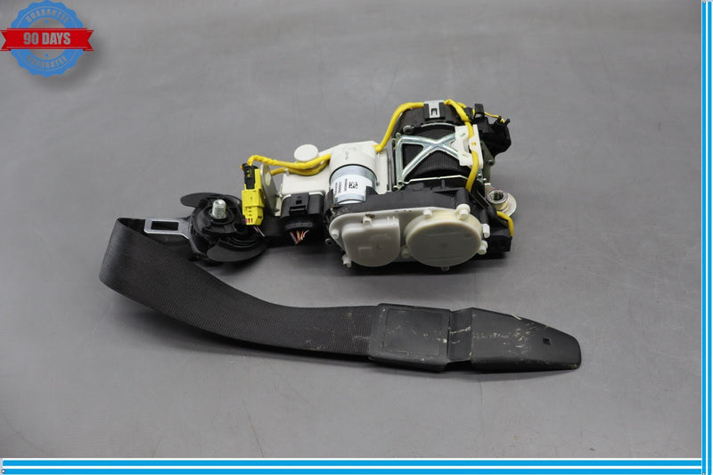 Load image into Gallery viewer, 12-18 Audi A6 Front Right Passenger Seat Belt Seatbelt Retractor 4G8857706G Oem
