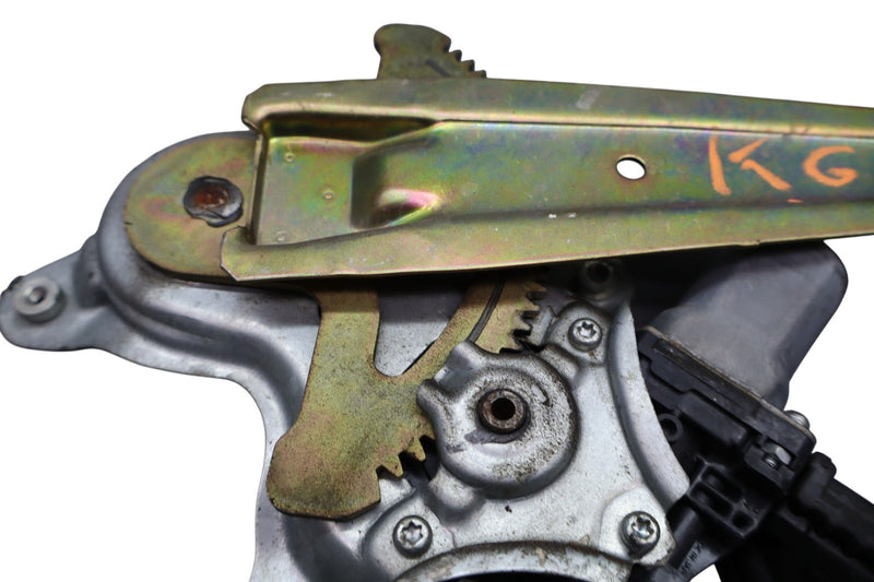 Load image into Gallery viewer, 06-11 Lexus GS350 GS430 GS450h Rear Left Door Window Regulator W/ Motor Oem
