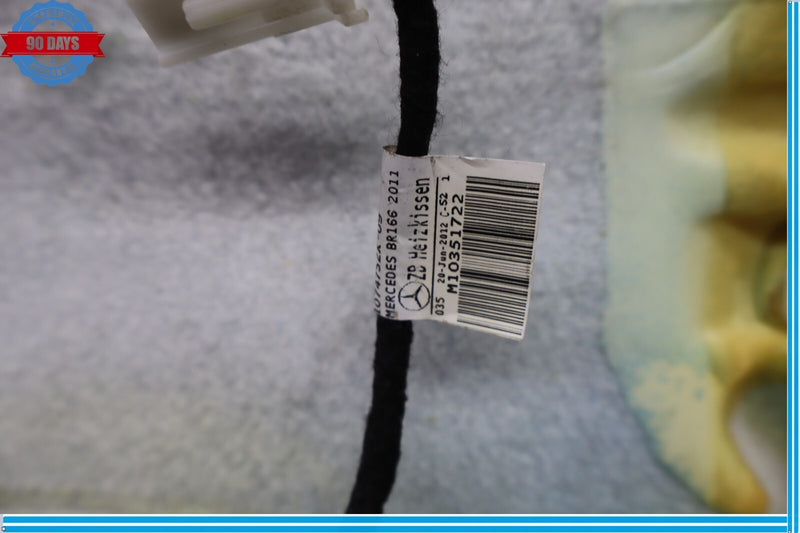 Load image into Gallery viewer, 13-16 Mercedes GL450 GL550 Front Left Driver Side Upper Seat Cushion Oem

