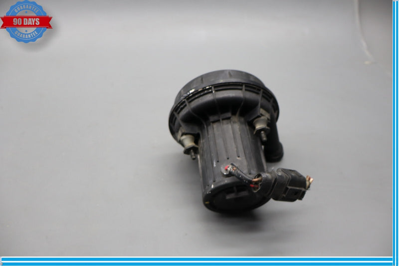 Load image into Gallery viewer, 03-12 Bentley Continental GT Flying Spur Air Injection Smog Pump Oem
