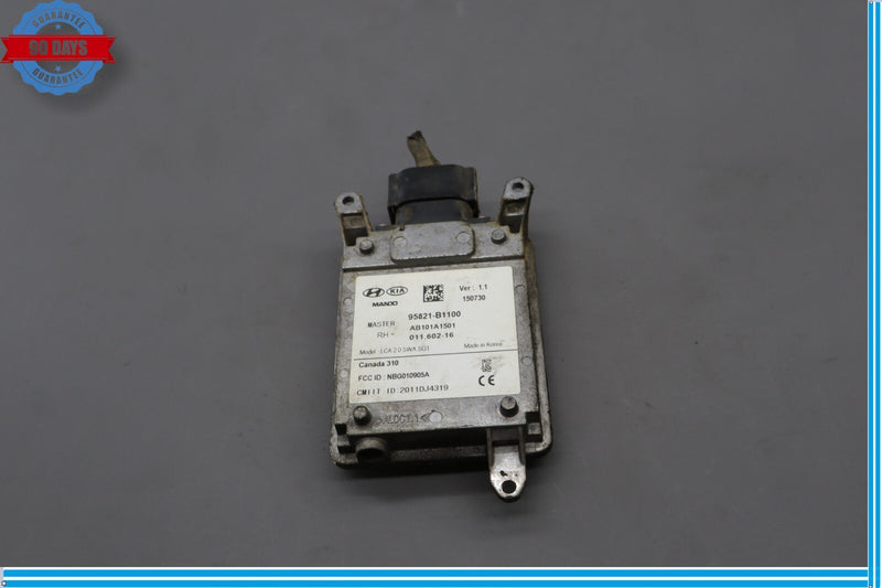 Load image into Gallery viewer, 15-17 Hyundai Genesis Rear Right Passenger Side Blind Spot Control Module Oem
