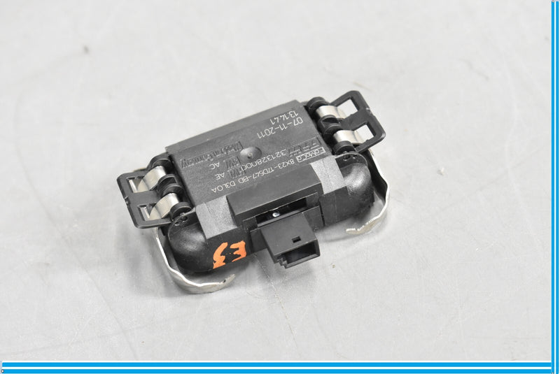 Load image into Gallery viewer, 09-15 Jaguar XJ XJL Front Windshield Rain Sensor Unit Module Unit ECU Oem
