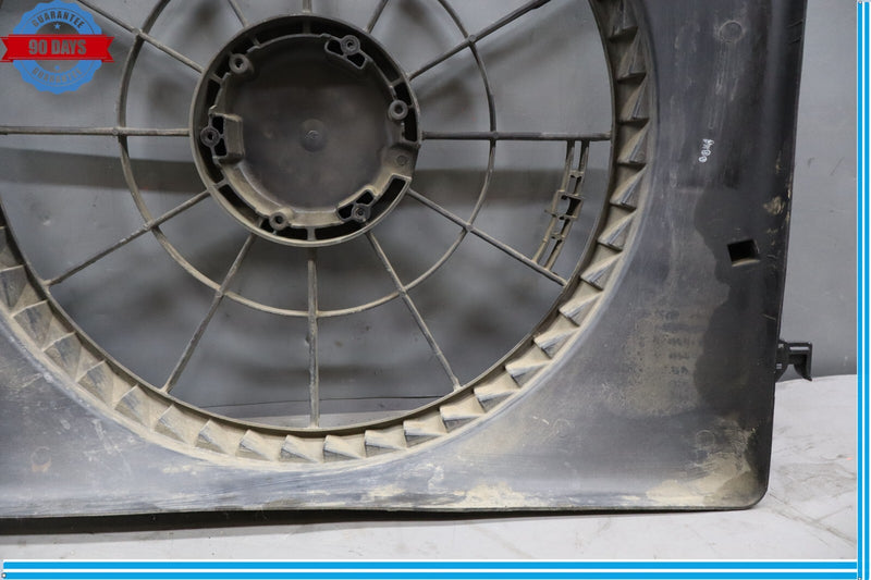 Load image into Gallery viewer, 11-16 Hyundai Equus Signature Engine Motor Radiator Cooling Fan Cover Oem
