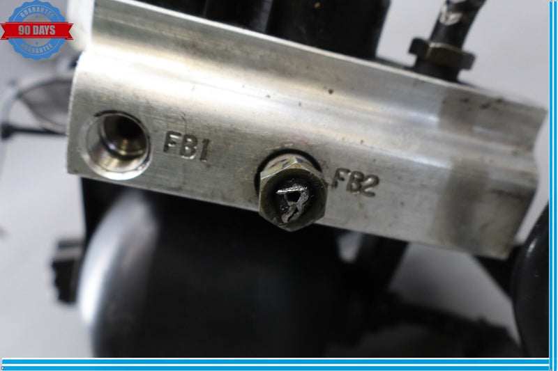 Load image into Gallery viewer, 00-06 Mercedes W215 CL55 S55 AMG Front ABC Hydraulic Valve Block Suspension Pump
