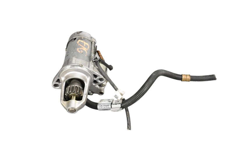 Load image into Gallery viewer, 14-18 Mercedes W117 CLA250 Engine Starter Motor A6459060800 Oem
