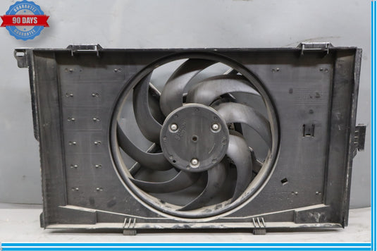 14-21 BMW i3 I01 Hybrid Engine Radiator Cooling Fan Motor Shroud 8641949 Oem