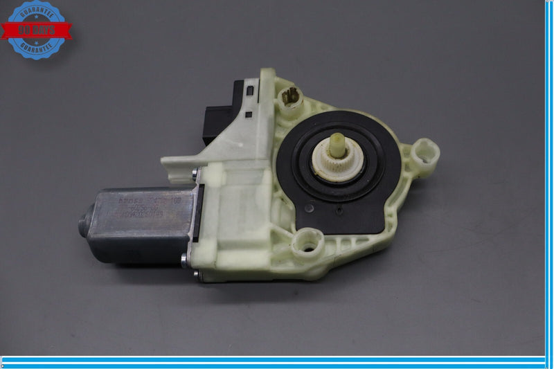 Load image into Gallery viewer, 10-16 Porsche Panamera 970 Front Right Side Door Window Regulator Motor Oem
