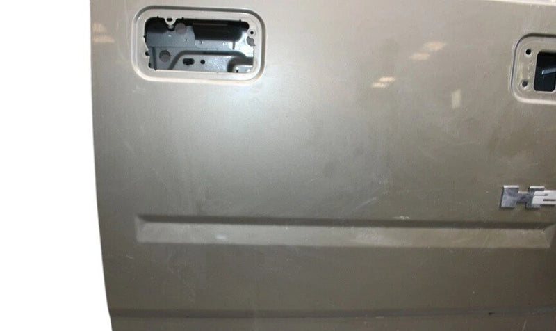 Load image into Gallery viewer, 03-09 HUMMER H2 Front Right Passenger Door Shell Panel Assembly 25887985 Oem
