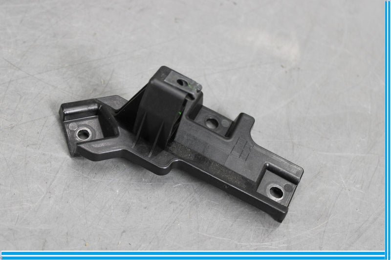 Load image into Gallery viewer, 11-13 Infiniti QX56 Front Left Driver Side Door Pull Handle Bracket Black Oem
