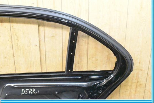 2015 - 2020 MERCEDES C-CLASS C300 C63 C43 AMG RIGHT REAR DOOR OEM USED