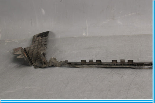 10-13 Mercedes E350 E550 W207 Air Guide Plate Baffle Trim Oem