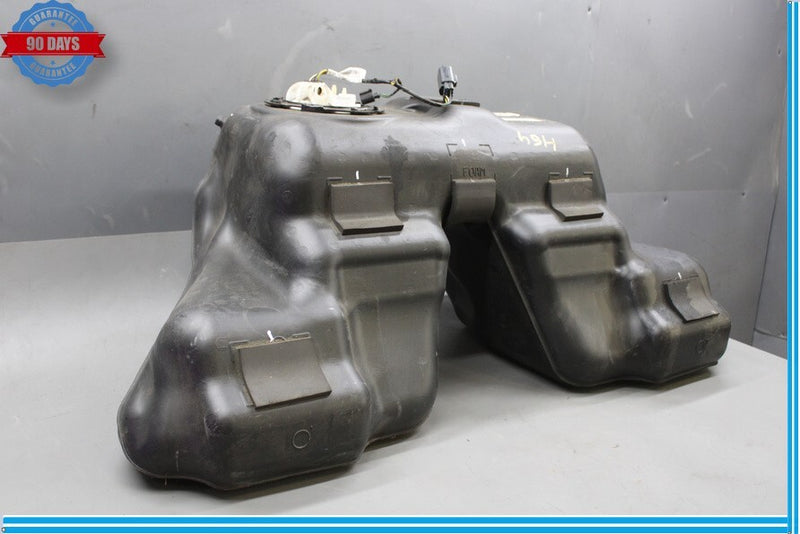 Load image into Gallery viewer, 14-24 Jaguar X152 F-Type Fuel Gas Tank Reservoir Assembly EX539K007AC Oem
