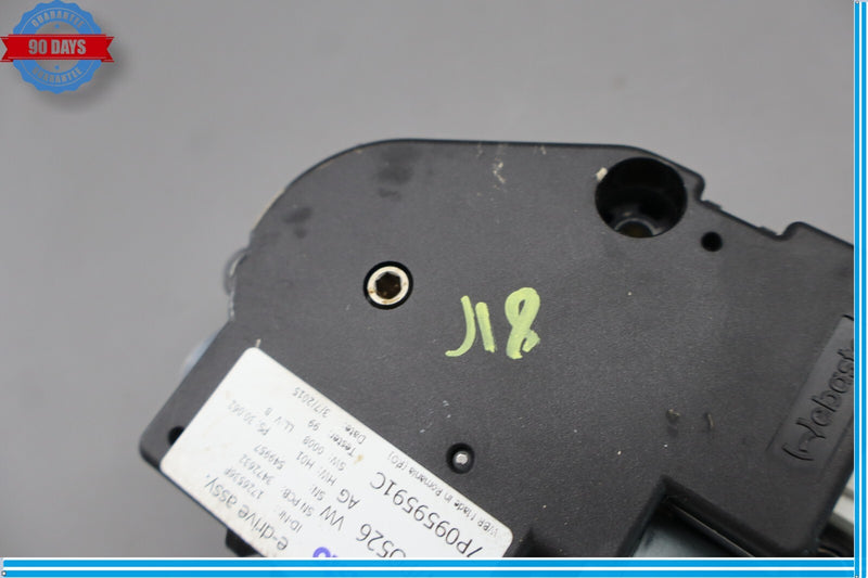 Load image into Gallery viewer, 11-18 Porsche Cayenne Rear Roof Sun Shade Screen Roller Blind Motor Oem
