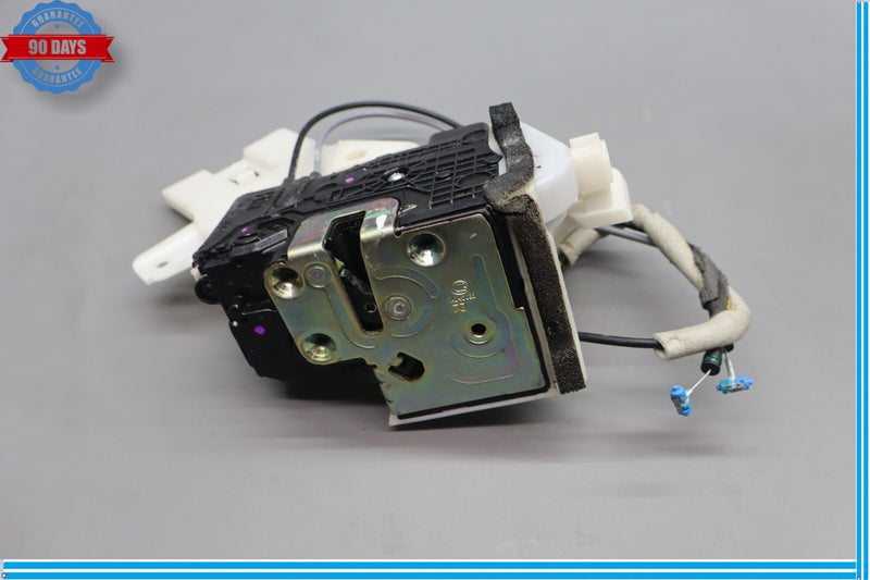 Load image into Gallery viewer, 15-20 Hyundai Genesis G80 Rear Right Passenger Side Door Lock Latch Actuator Oem
