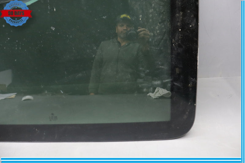 Load image into Gallery viewer, 09-15 BMW 740i 750Li F01 F02 Sunroof Sun Roof Glass Panel Assembly Oem
