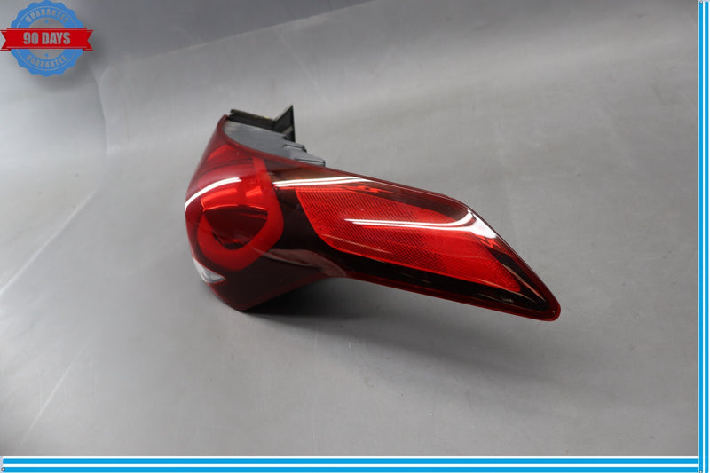 Load image into Gallery viewer, 15-17 Hyundai Genesis G80 Rear Right Side Outer Tail Light Lamp Assembly Oem
