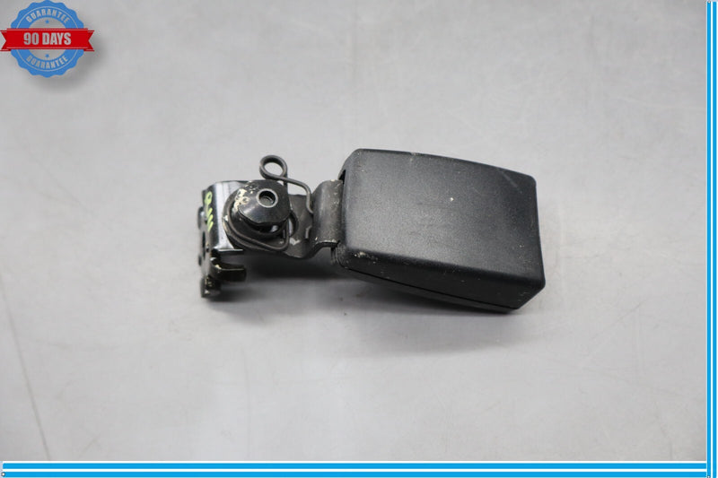 Load image into Gallery viewer, 12-18 Audi A7 A7 Quattro Rear Right/Left Side Seatbelt Latch Buckle Receiver Oem
