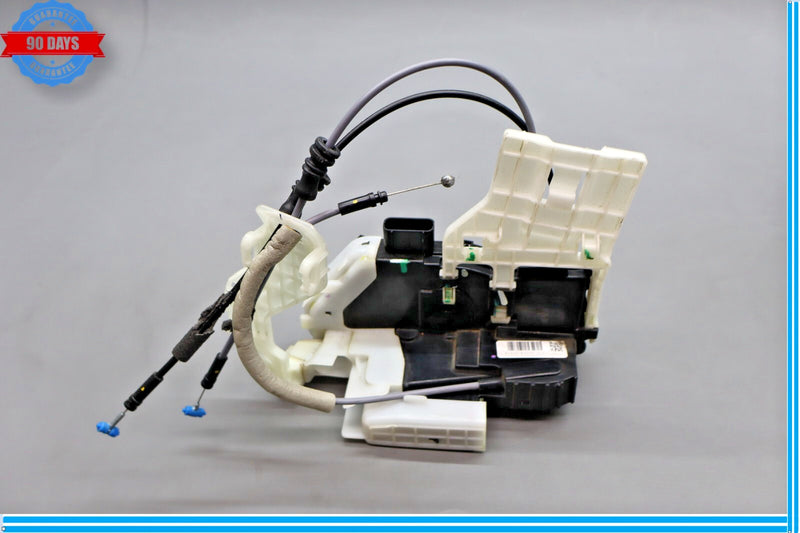 Load image into Gallery viewer, 15-20 Hyundai Genesis G80 Front Right Side Door Lock Latch Actuator Oem
