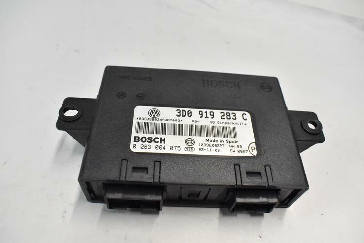 Load image into Gallery viewer, Parking Distance Control Unit Module 04-06 VW Phaeton - Genuine - 3D0 919 283 C
