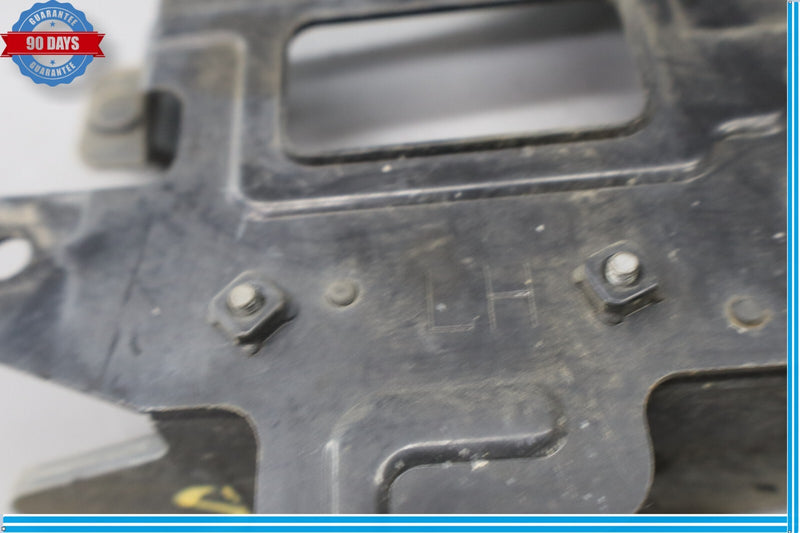 Load image into Gallery viewer, 15-19 Hyundai Genesis G80 Left Driver Side Blind Spot Radar Sensor Bracket Oem

