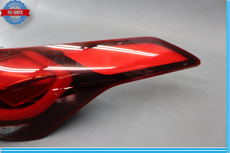 Load image into Gallery viewer, 15-17 Hyundai Genesis G80 Rear Right Side Outer Tail Light Lamp Assembly Oem
