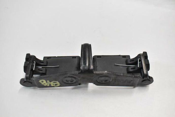 2004-2006 VW PHAETON - Trunk Latch Striker Plate 3D5827517B