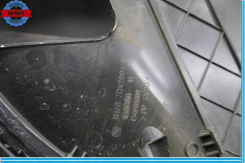 Load image into Gallery viewer, 10-17 BMW 535i GT xDrive Right Side Engine Bay Fender Splash Shield Trim Oem

