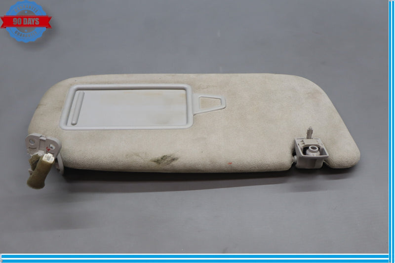 Load image into Gallery viewer, 11-13 Hyundai Equus Front Right Side Sunvisor Shade Cover 852013N950 Oem
