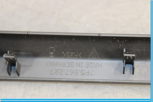11-18 Porsche Cayenne Front Left Driver Side Door Panel Trim Oem