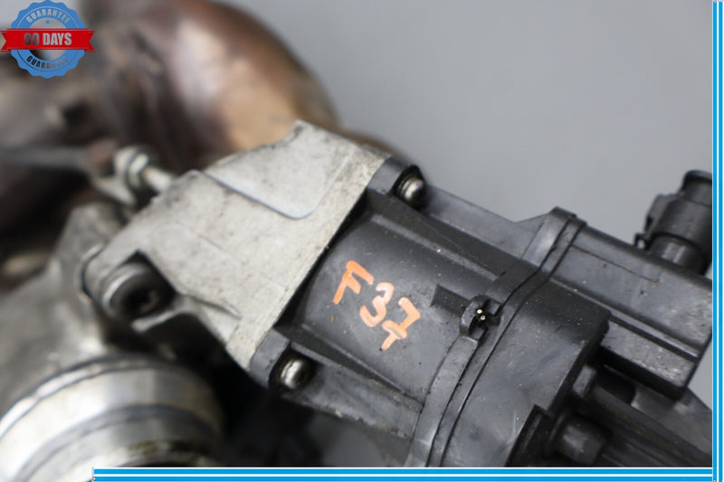 Load image into Gallery viewer, 12-18 BMW 320i 328i 420i 428i F30 Turbocharger Turbo Charger W/ Exhaust Oem
