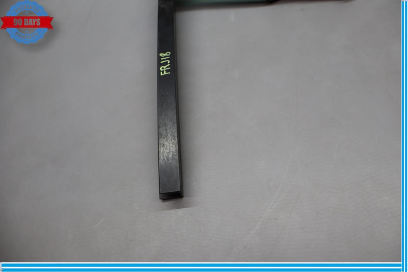 Load image into Gallery viewer, 11-18 Porsche Cayenne Front Right Side Door Glass Quarter Window Auto Glass Oem

